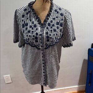 I. Crew Navy and White Gingham Blouse with Floral Embroidery size medium loose